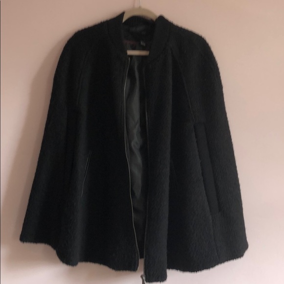 XXI Forever 21 black lined cape - Picture 1 of 5